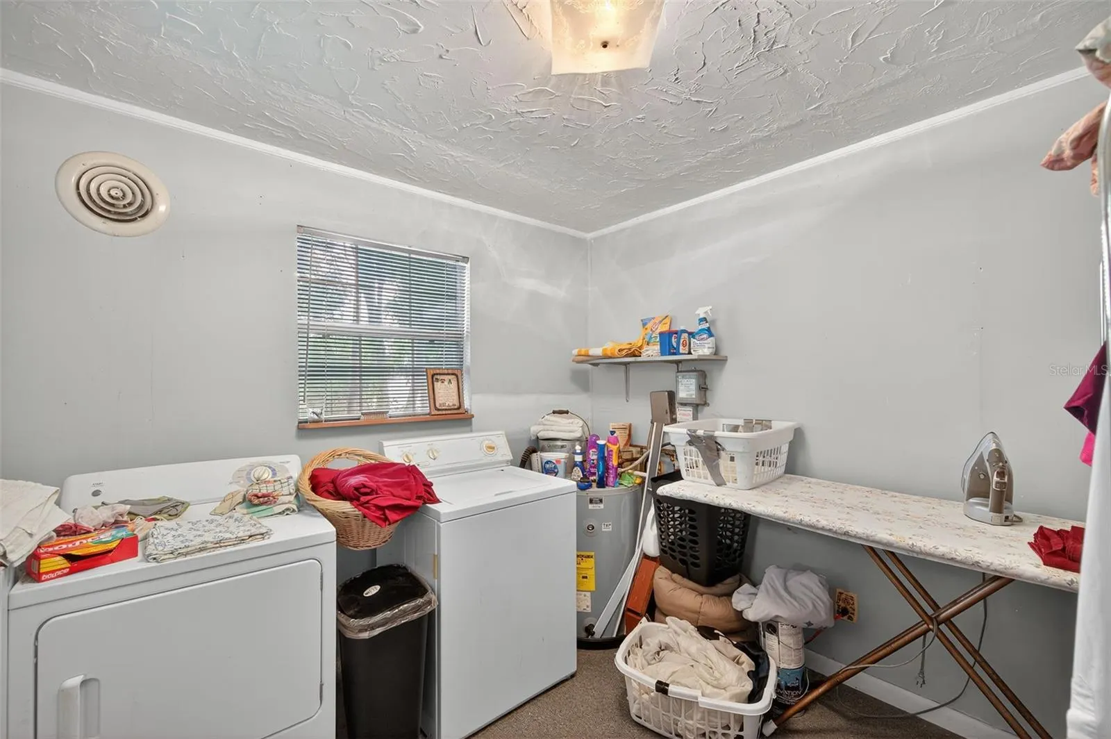 146 VELMA DR W