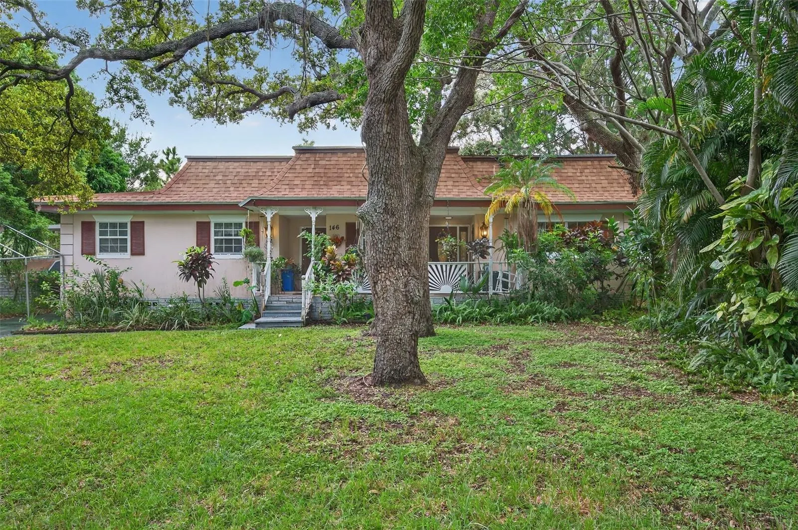 146 VELMA DR W