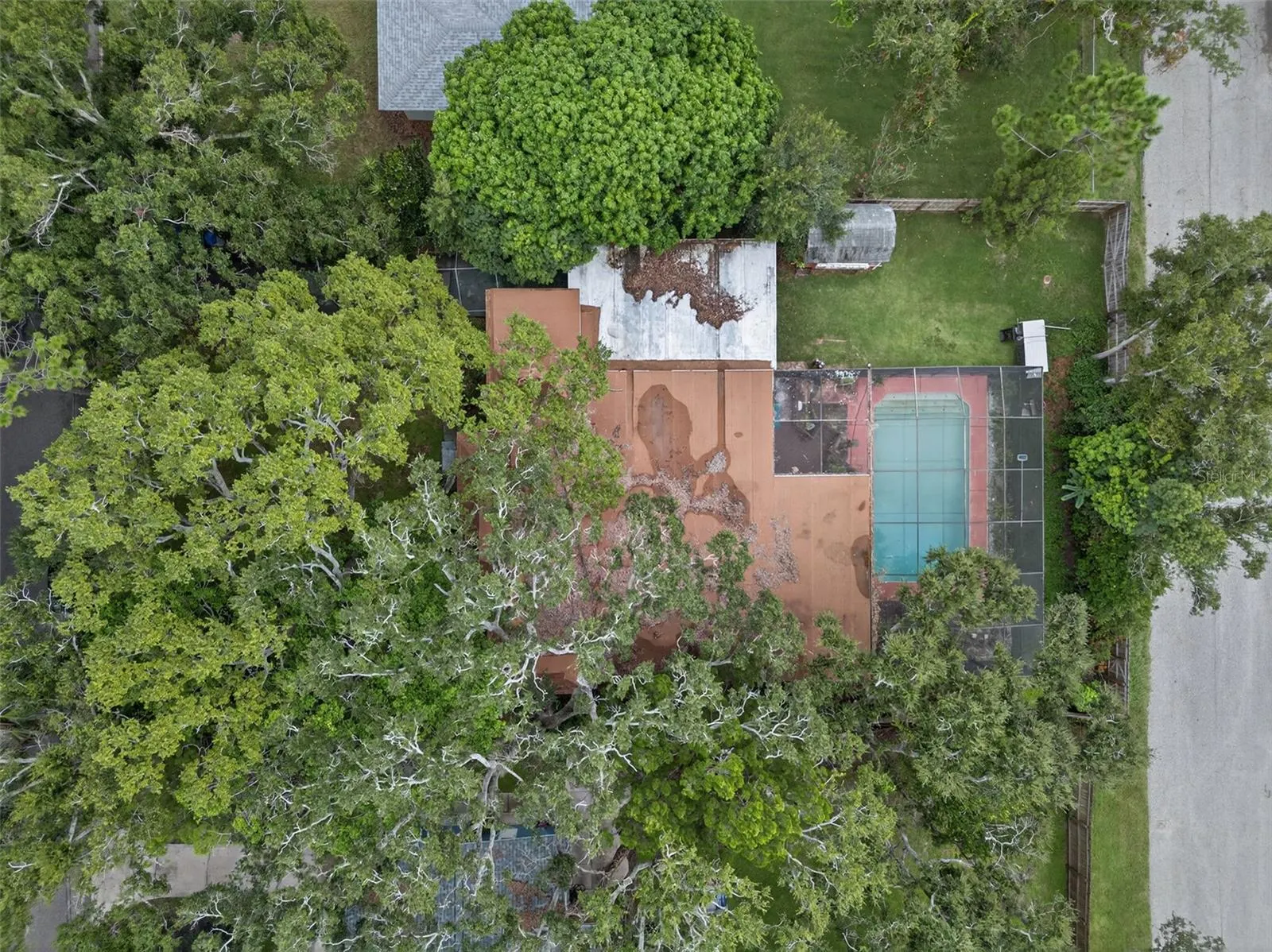 146 VELMA DR W