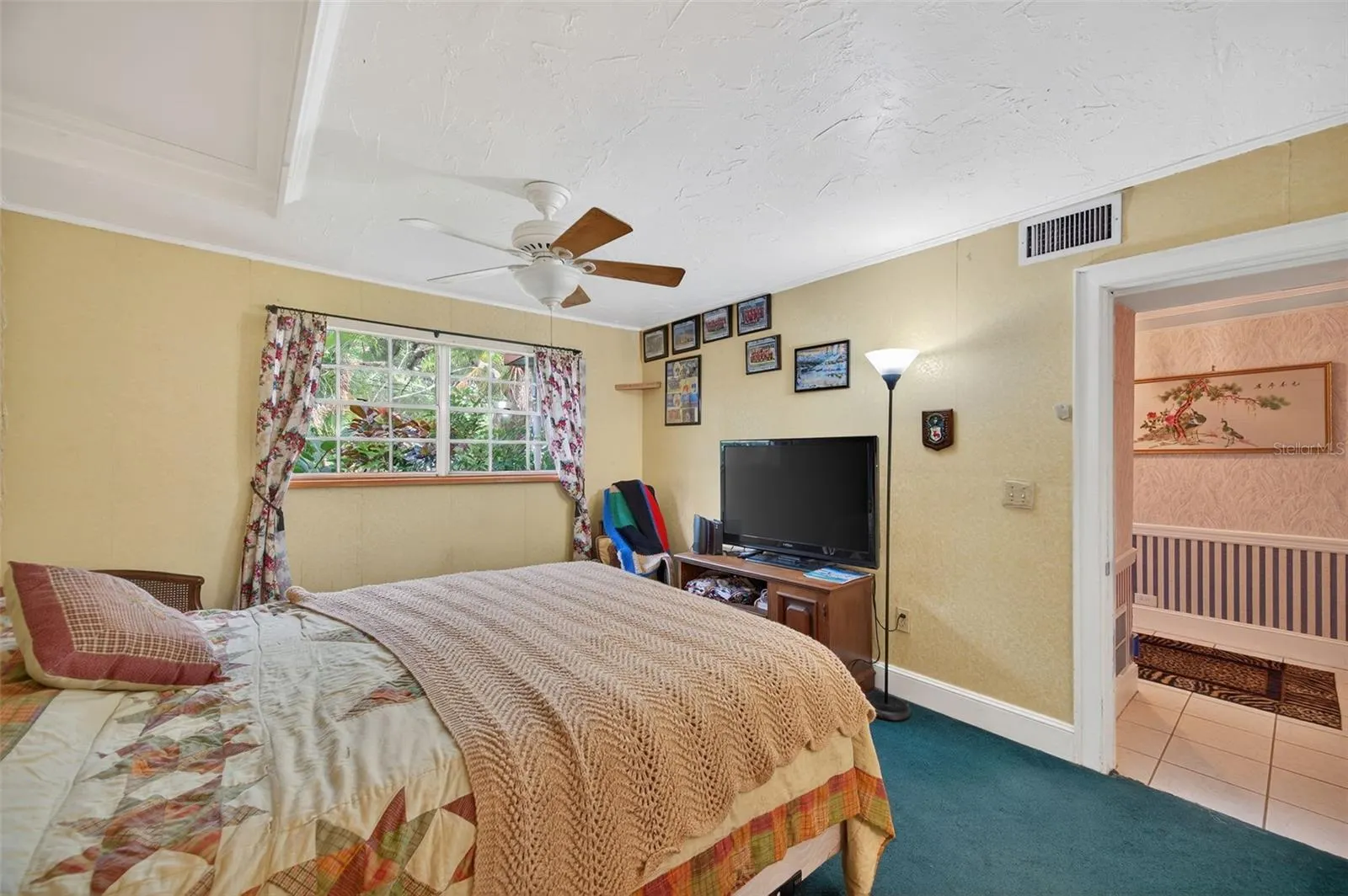 146 VELMA DR W