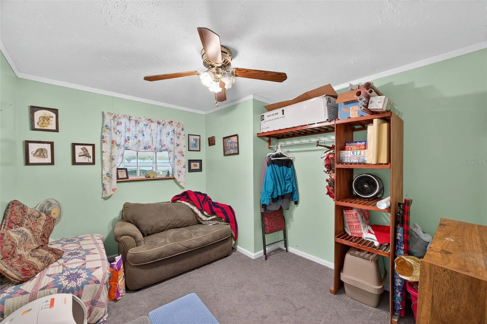 146 VELMA DR W