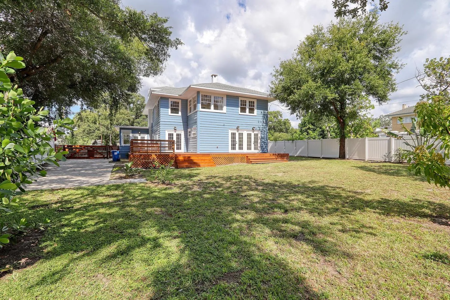 2230 TRELAIN DR S