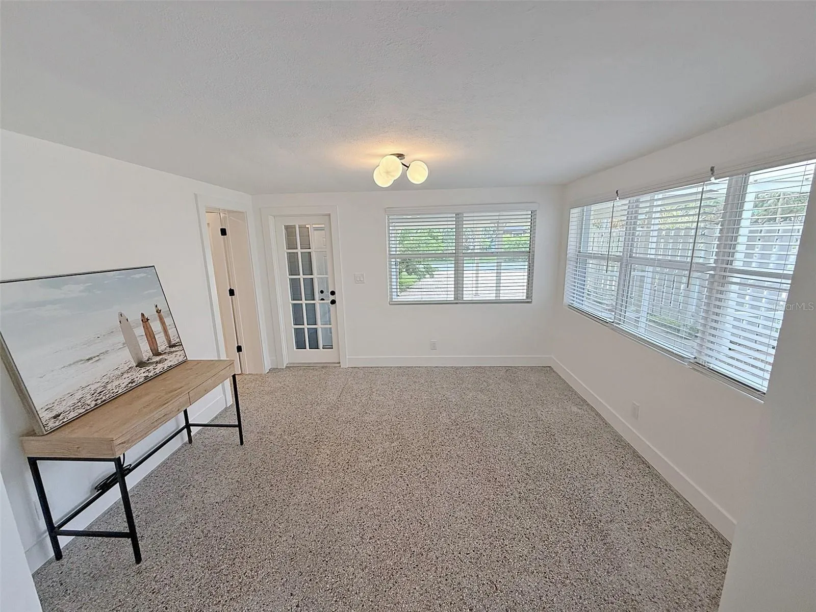 3903 BELLE VISTA DR E