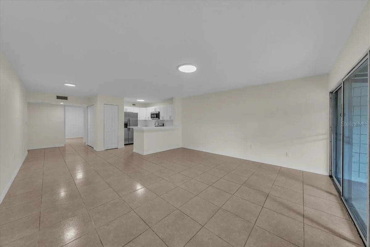 2424 W TAMPA BAY BLVD #H106, #H106