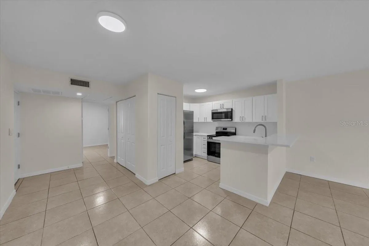 2424 W TAMPA BAY BLVD #H106, #H106