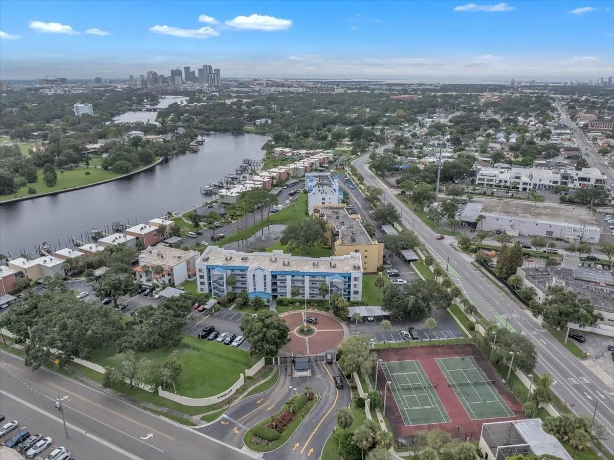 2424 W TAMPA BAY BLVD #H106, #H106