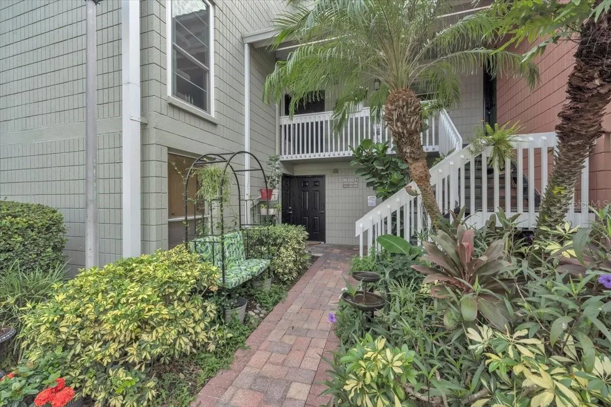 2424 W TAMPA BAY BLVD #H106, #H106