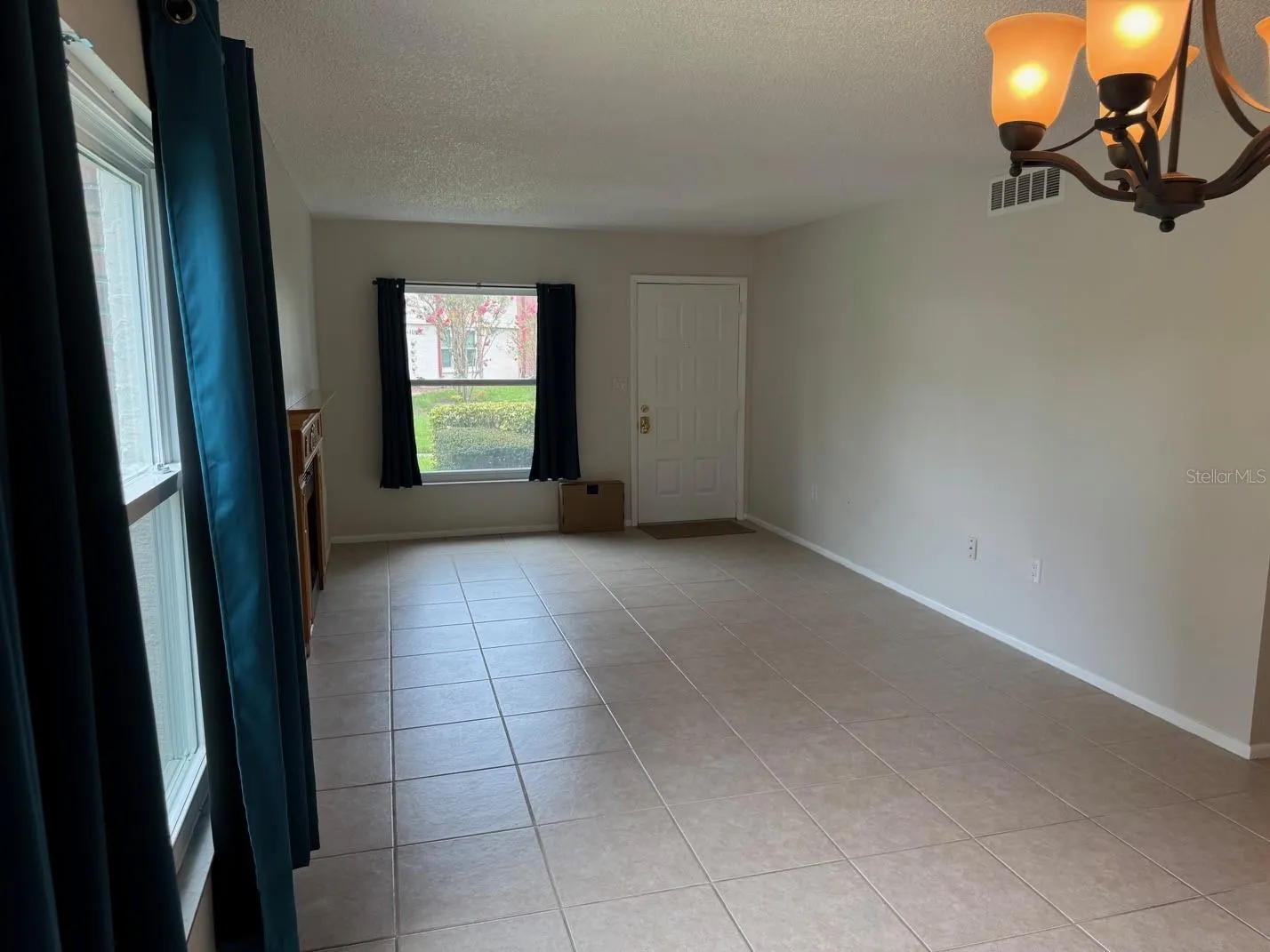 3455 COUNTRYSIDE BLVD #15, #15
