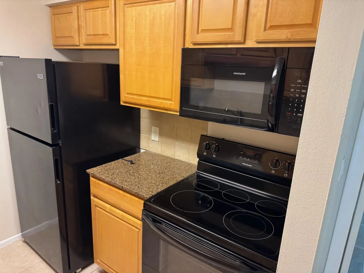 3455 COUNTRYSIDE BLVD #15, #15
