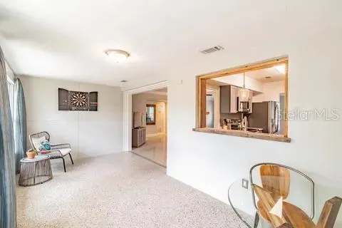 10911 CHEROKEE DR