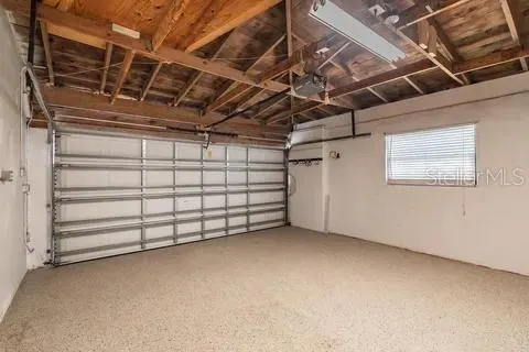 10911 CHEROKEE DR