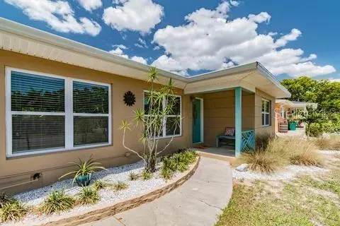 10911 CHEROKEE DR