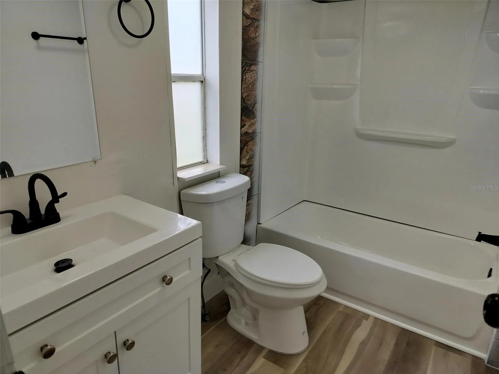7232 DOVE MEADOW TRL