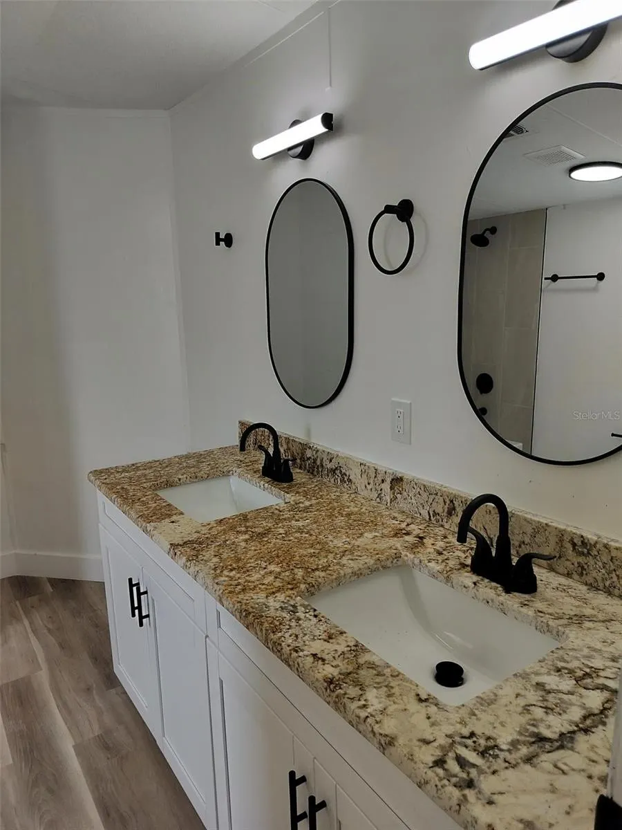 7232 DOVE MEADOW TRL