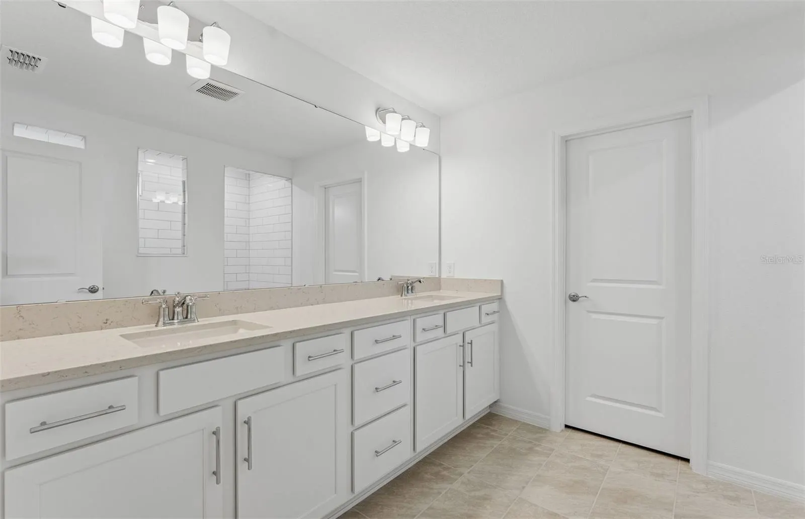 1731 RUBY LN