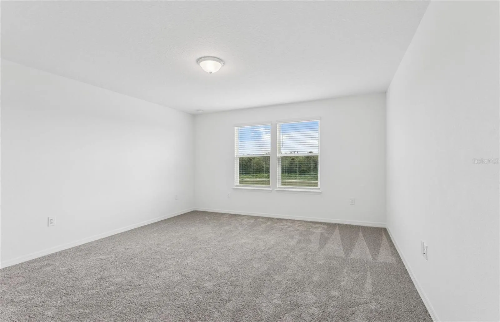 1731 RUBY LN
