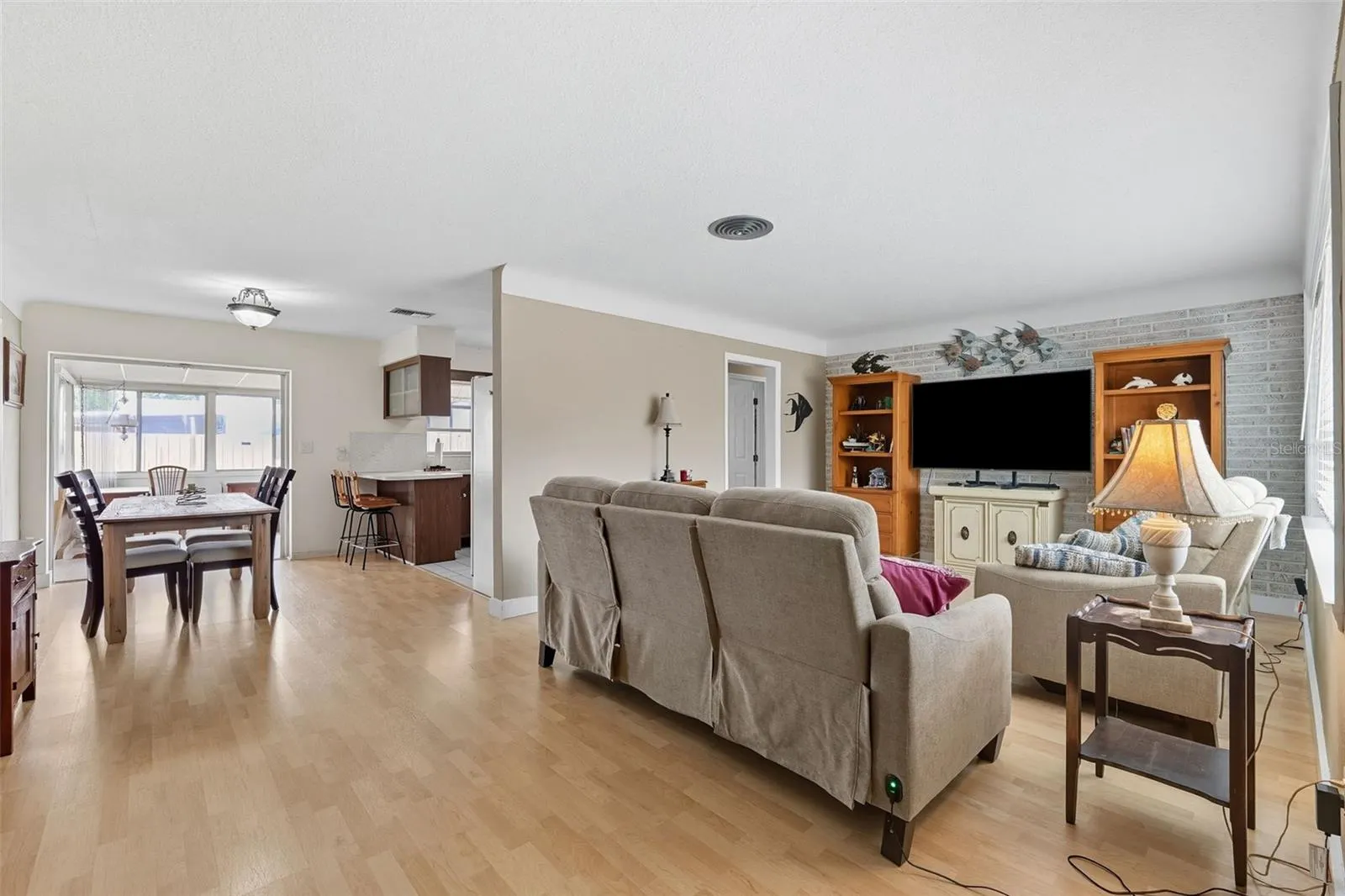 1701 PINELLAS POINT DR S