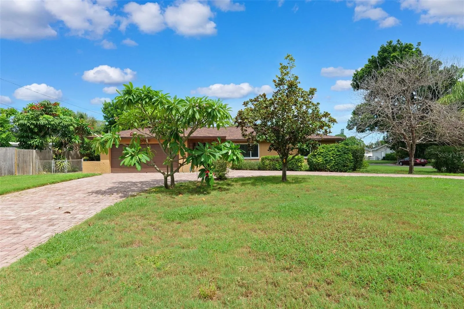 1701 PINELLAS POINT DR S