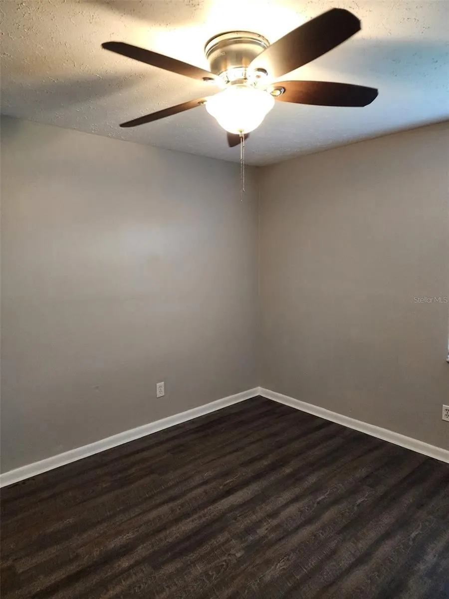 9502 FIELDVIEW CIR
