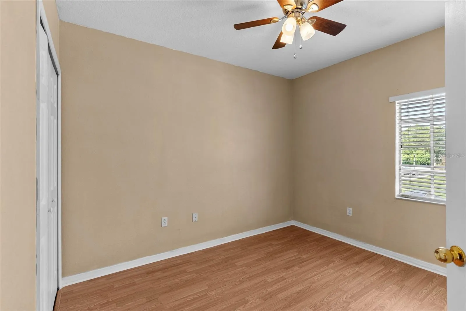 9505 AMBERDALE CT #201, #201