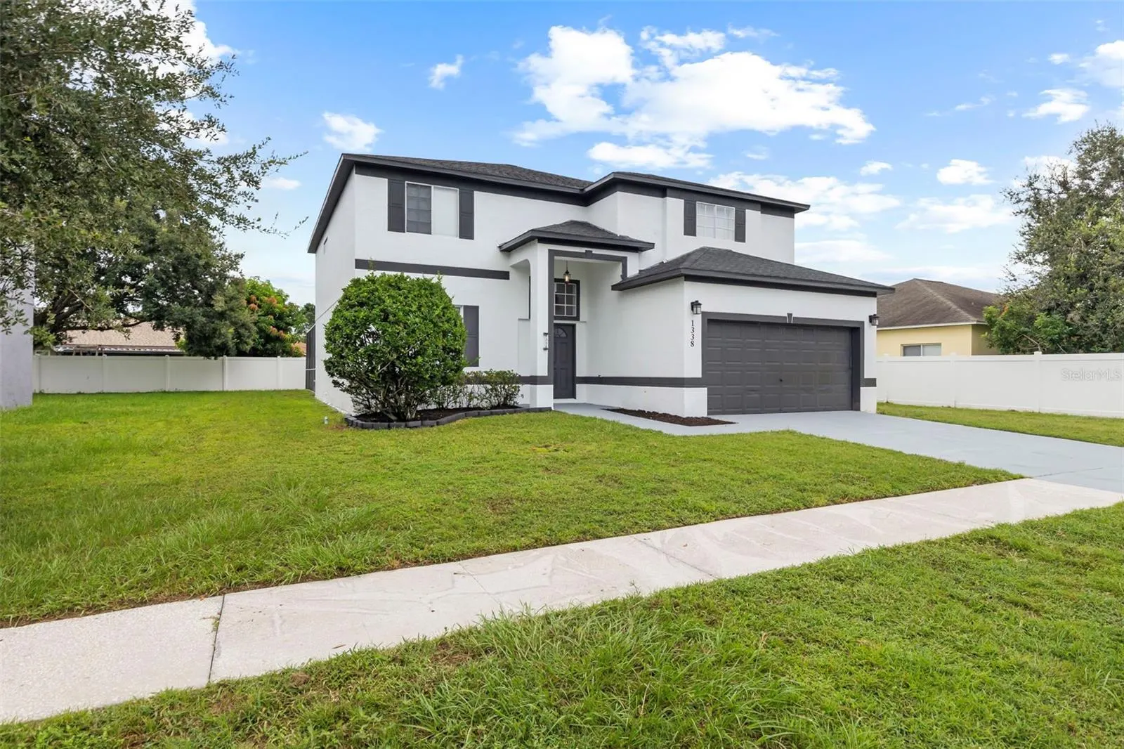 1338 FLAXWOOD AVE