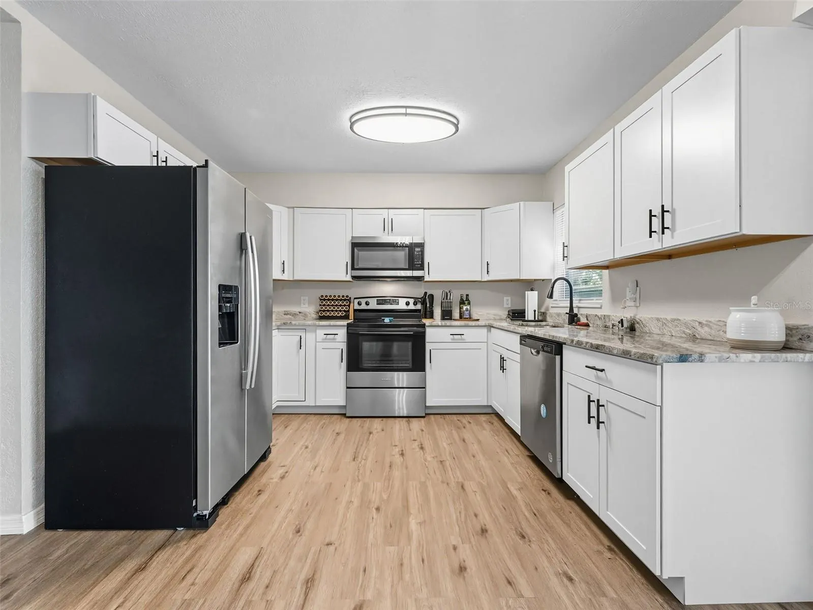 10946 109TH LN
