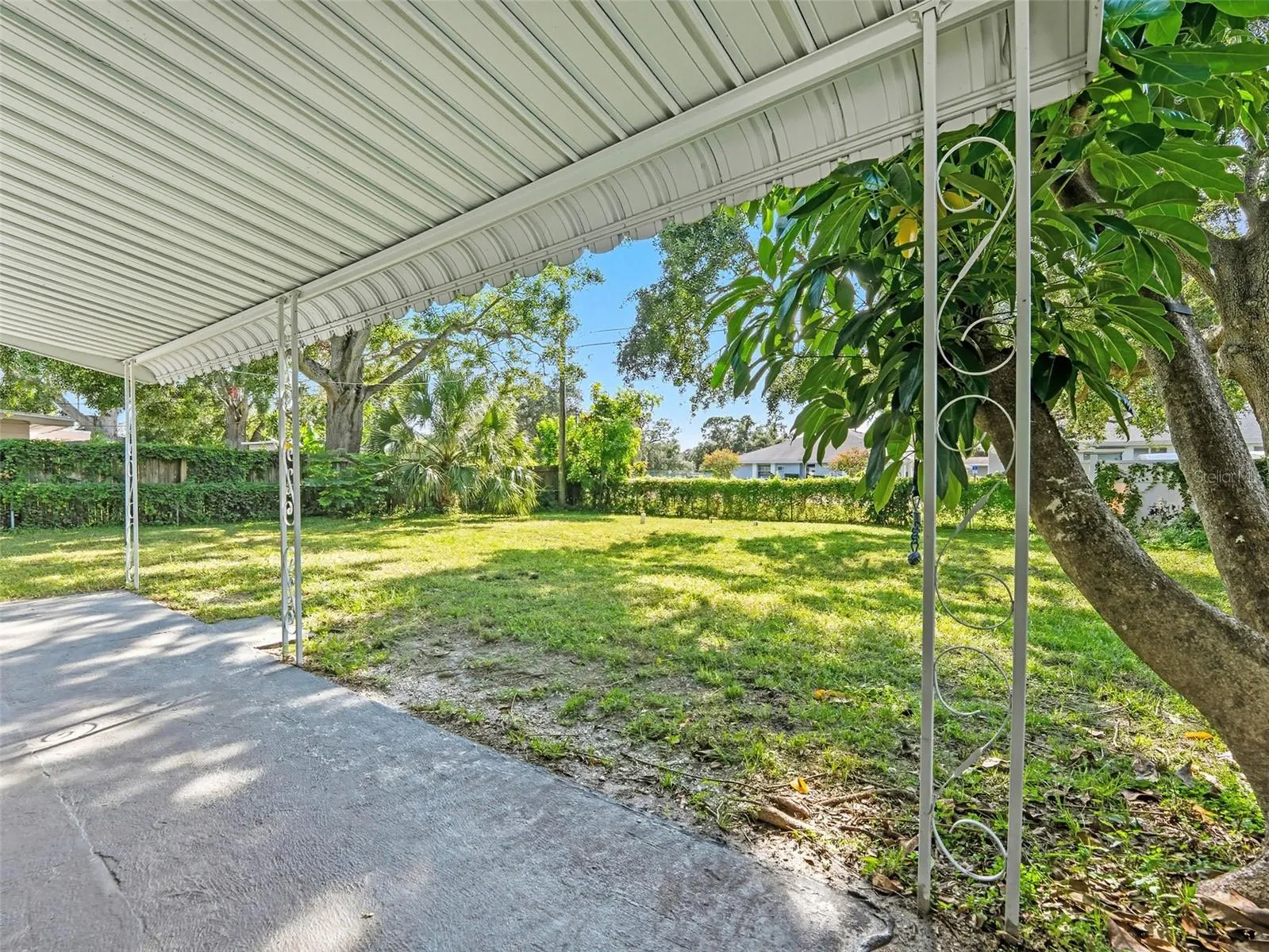 10946 109TH LN