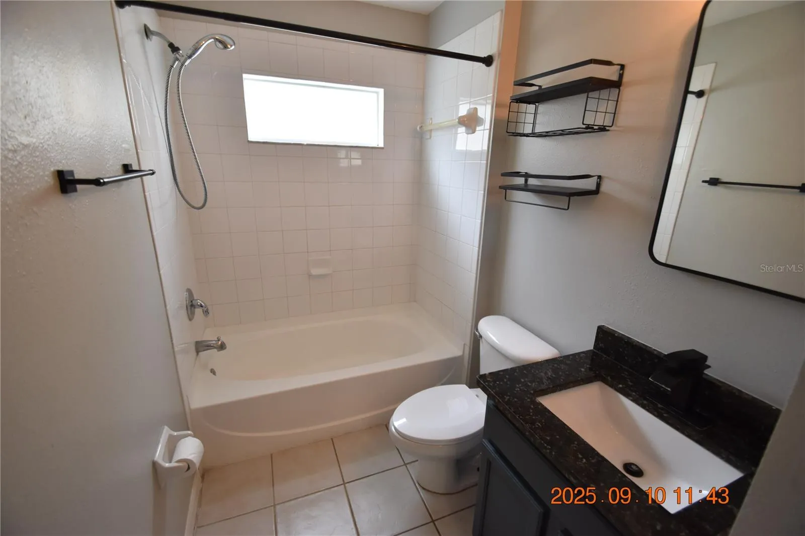 12913 LAKE VISTA DR