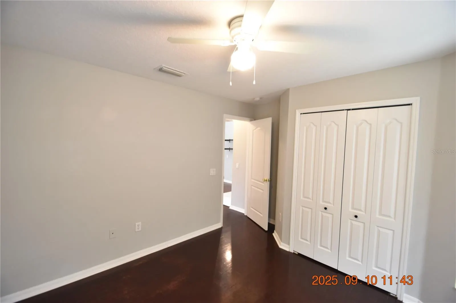 12913 LAKE VISTA DR
