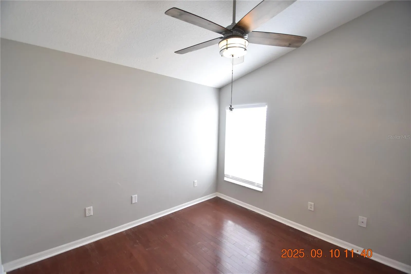 12913 LAKE VISTA DR