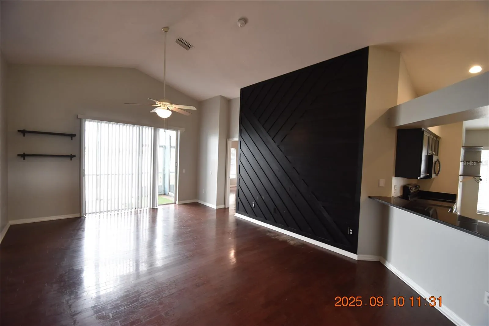 12913 LAKE VISTA DR