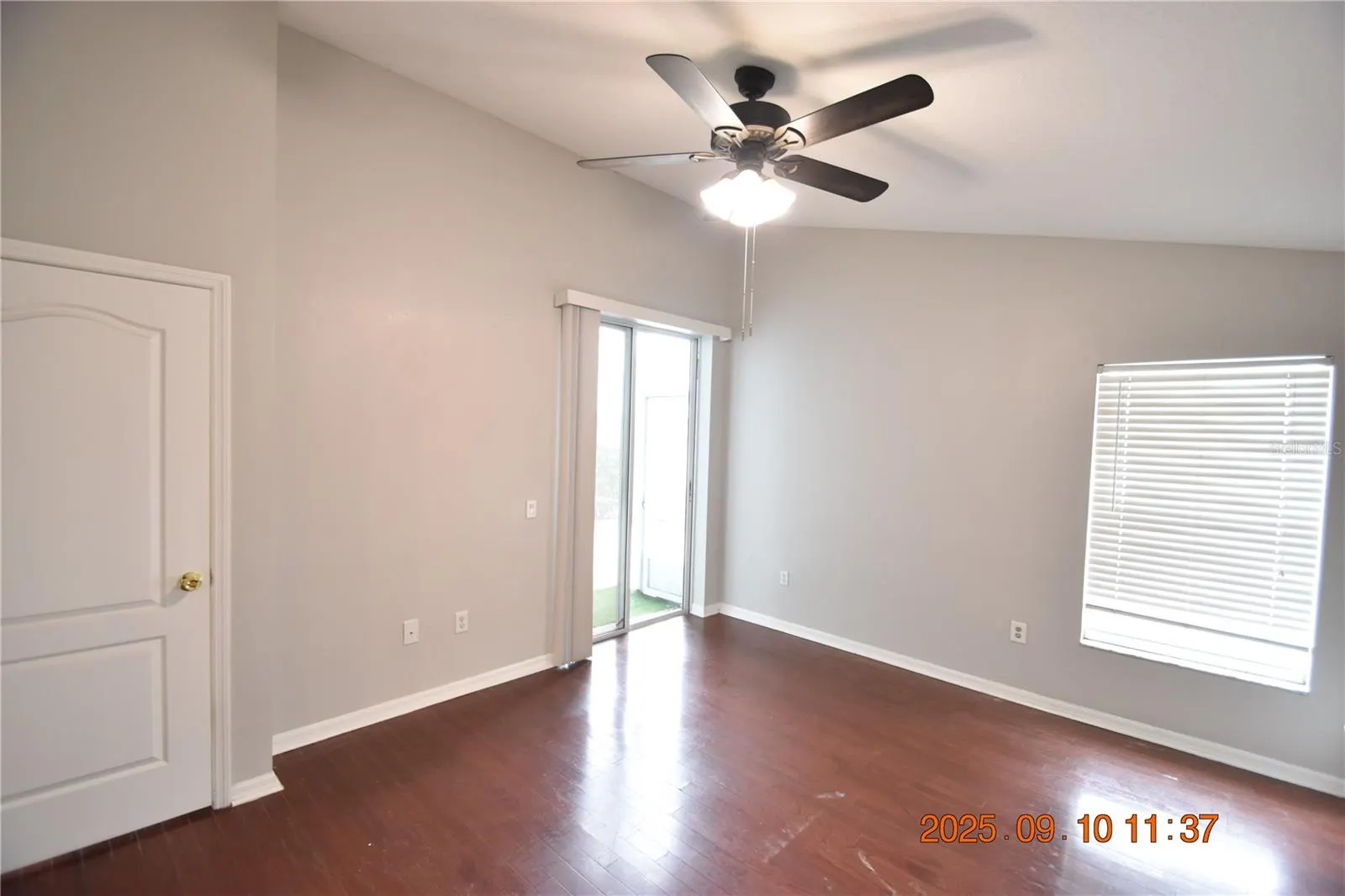 12913 LAKE VISTA DR