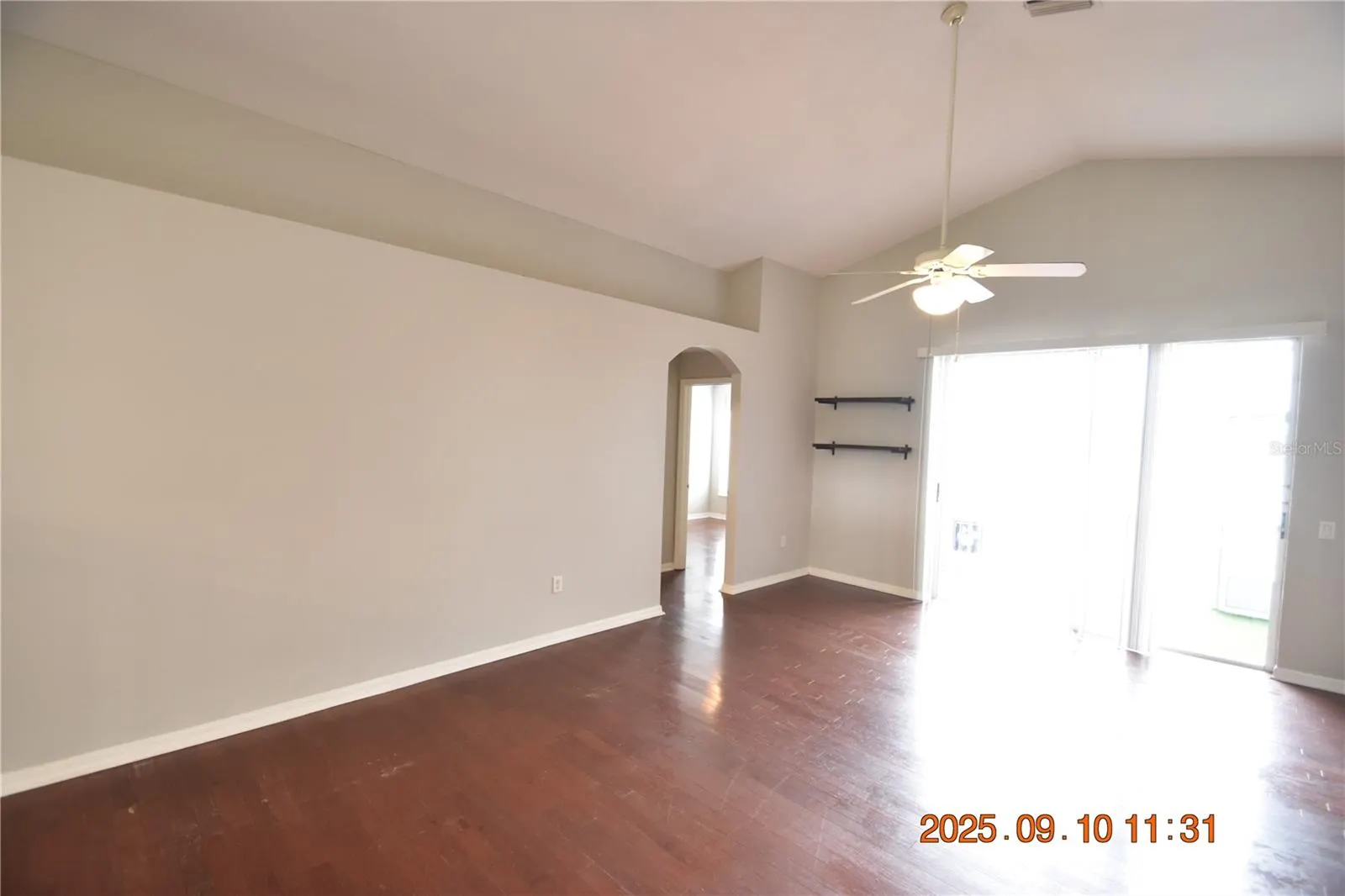 12913 LAKE VISTA DR