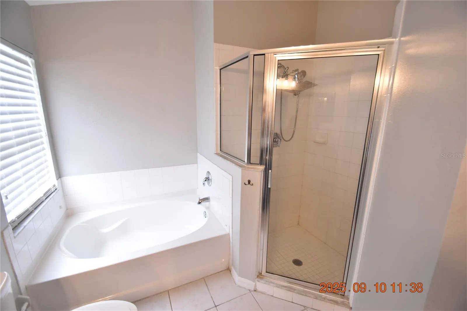 12913 LAKE VISTA DR
