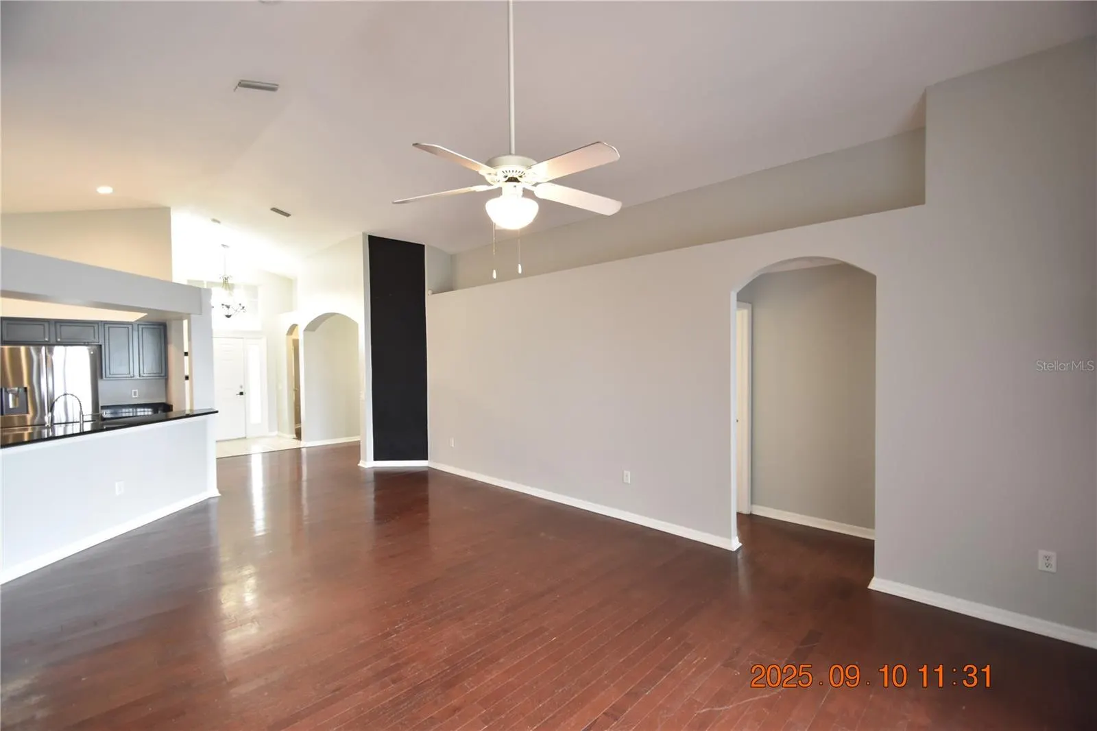 12913 LAKE VISTA DR