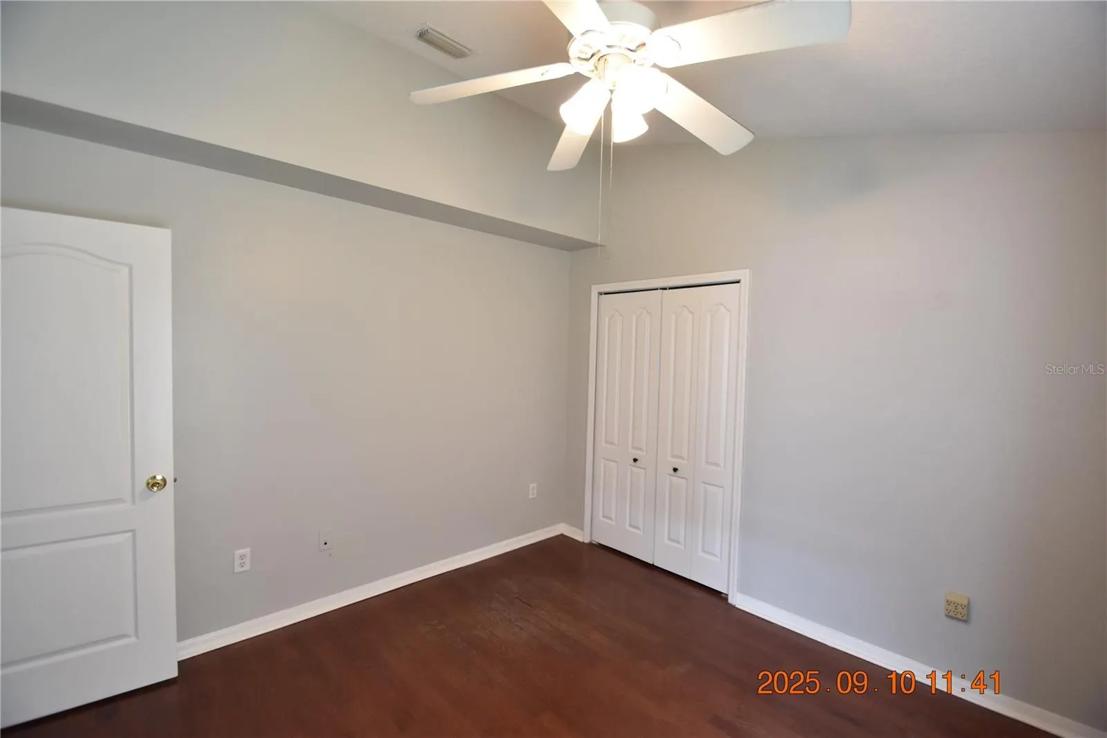 12913 LAKE VISTA DR