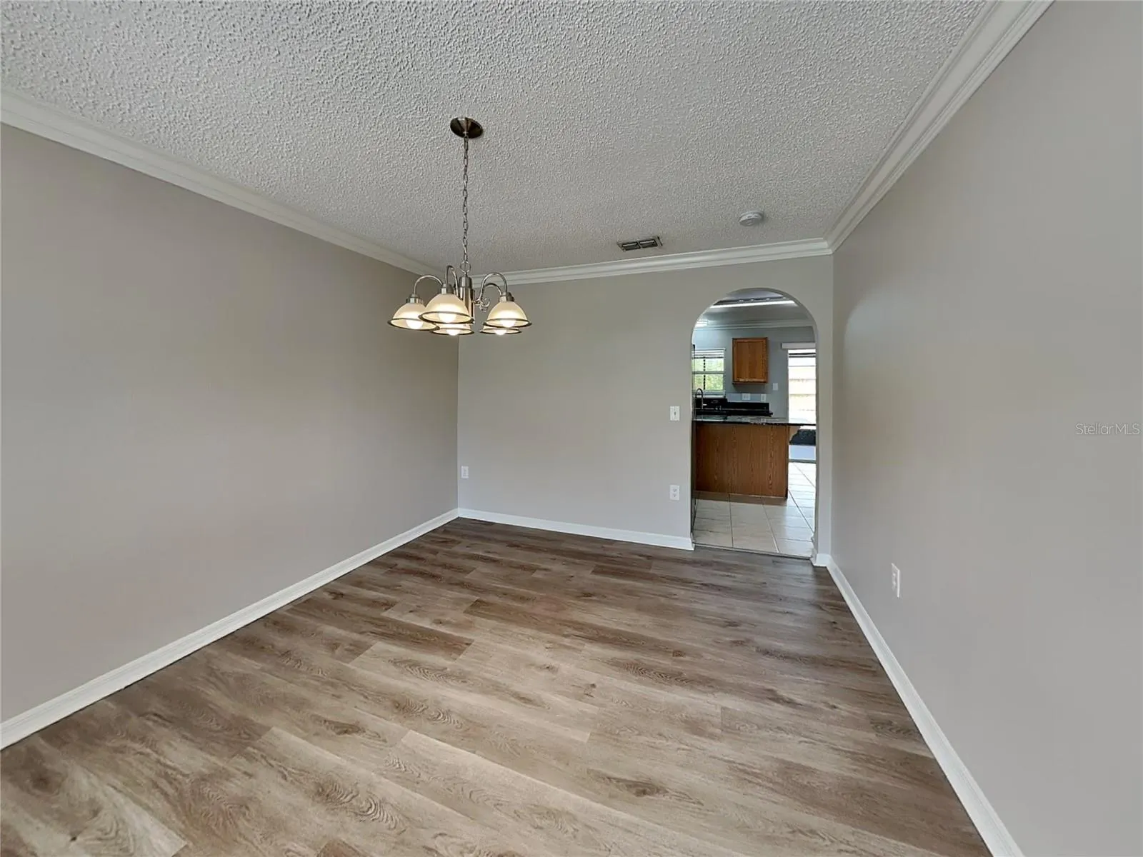 12610 LAKE VISTA DR