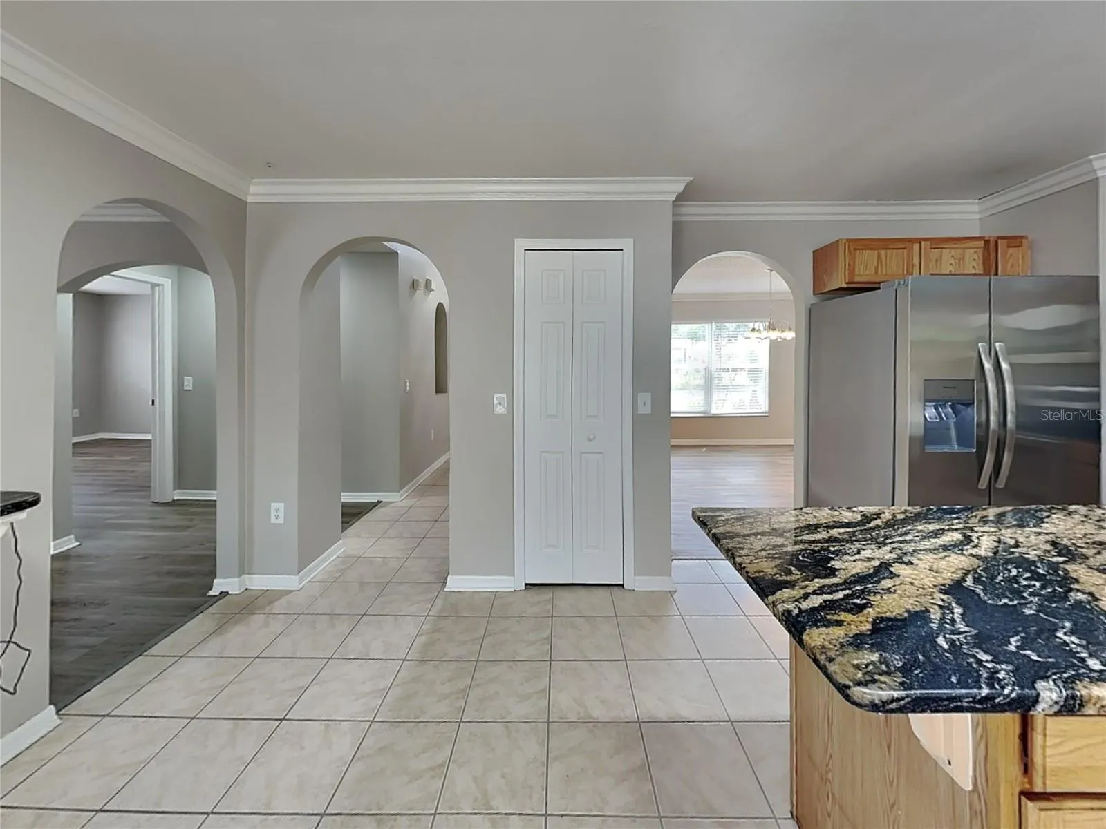 12610 LAKE VISTA DR