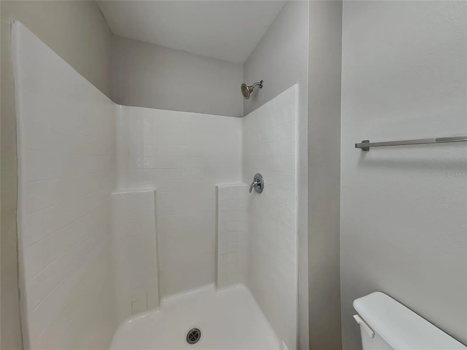 12610 LAKE VISTA DR