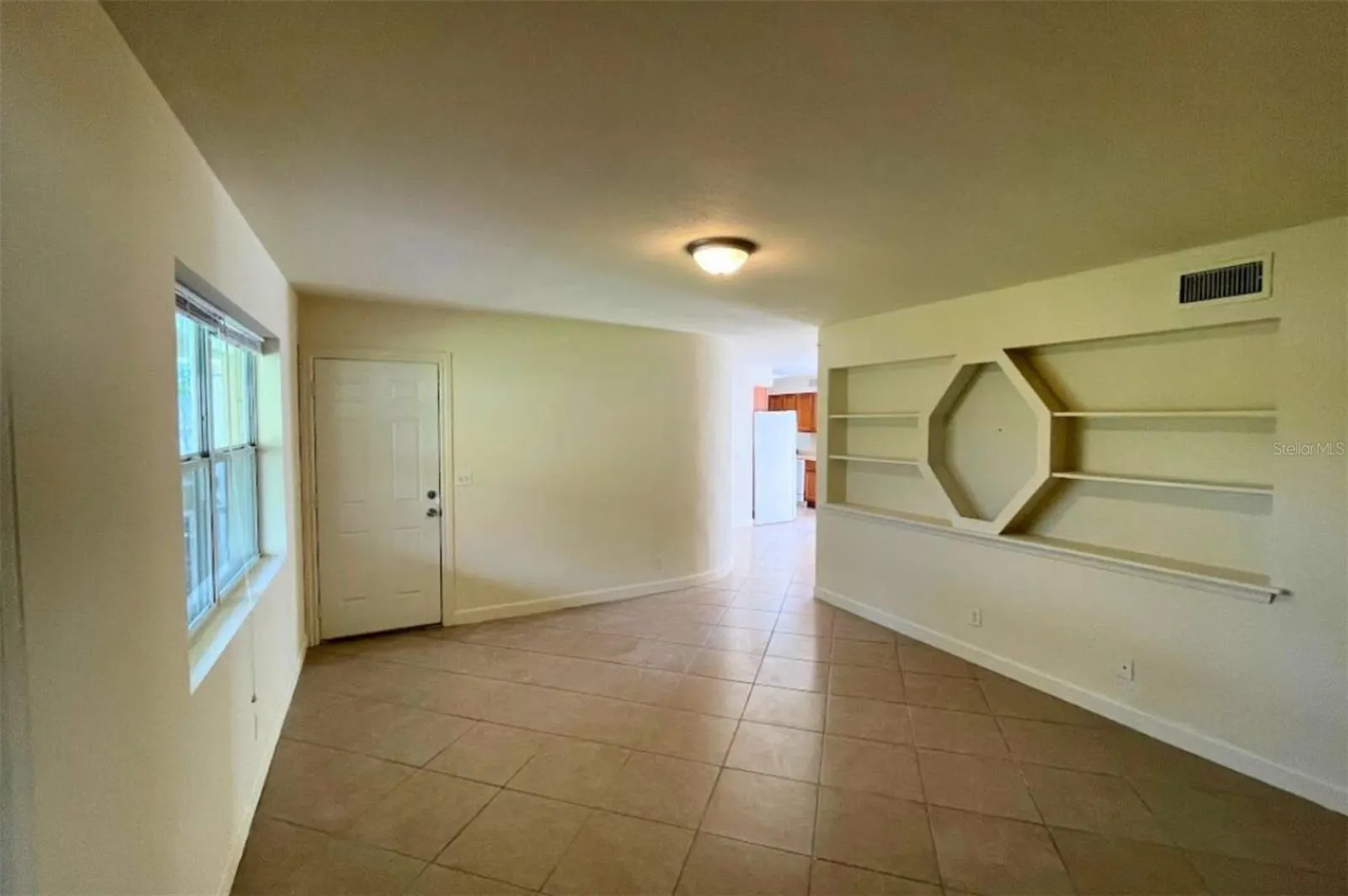 1375 DREW ST #103, #103