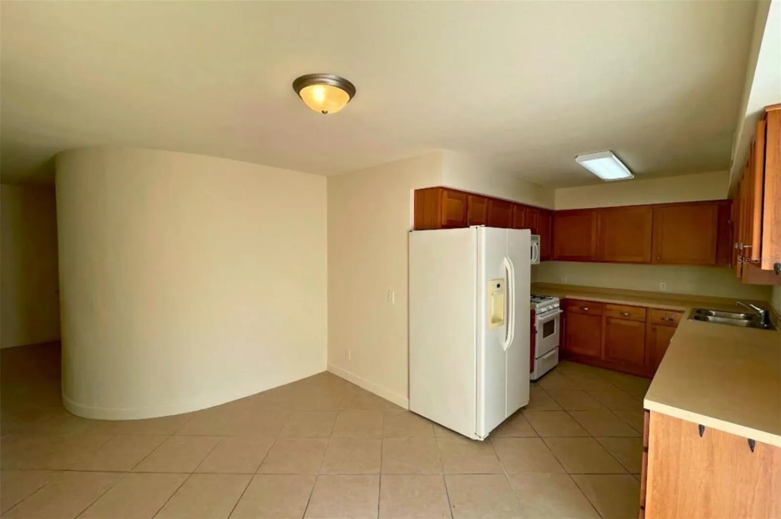 1375 DREW ST #103, #103