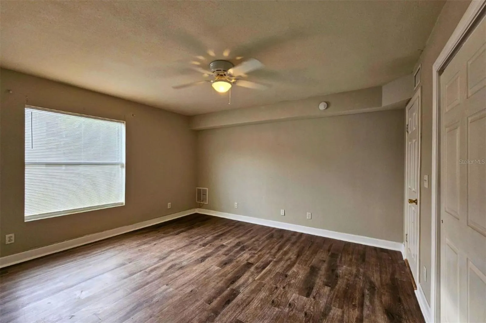 1375 DREW ST #103, #103