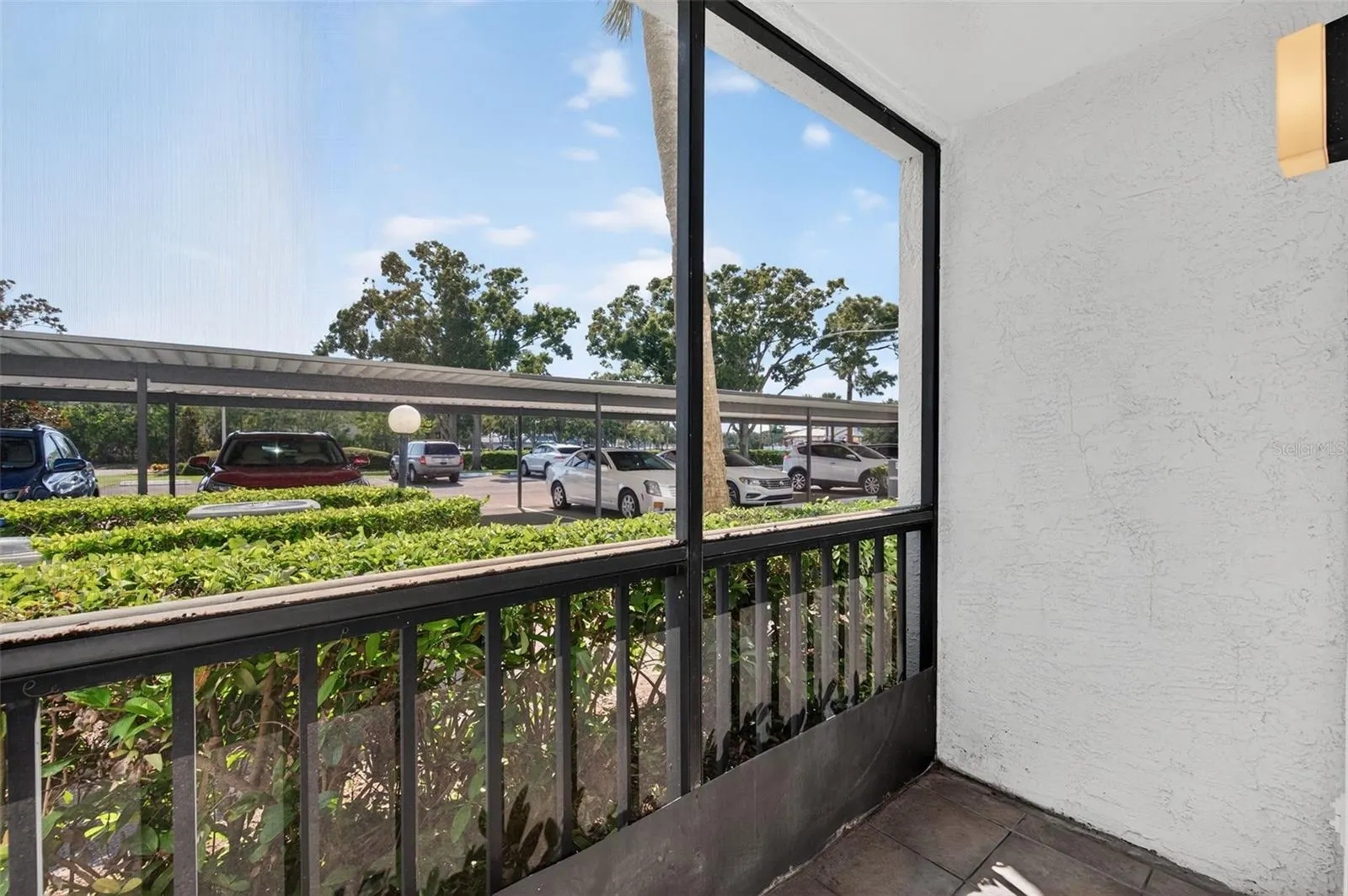 2595 COUNTRYSIDE BLVD #8106, #8106