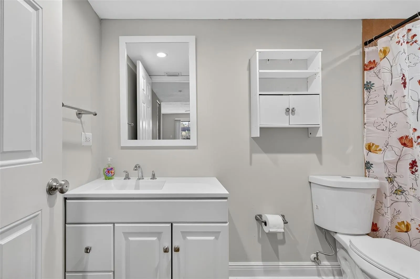 2595 COUNTRYSIDE BLVD #8106, #8106