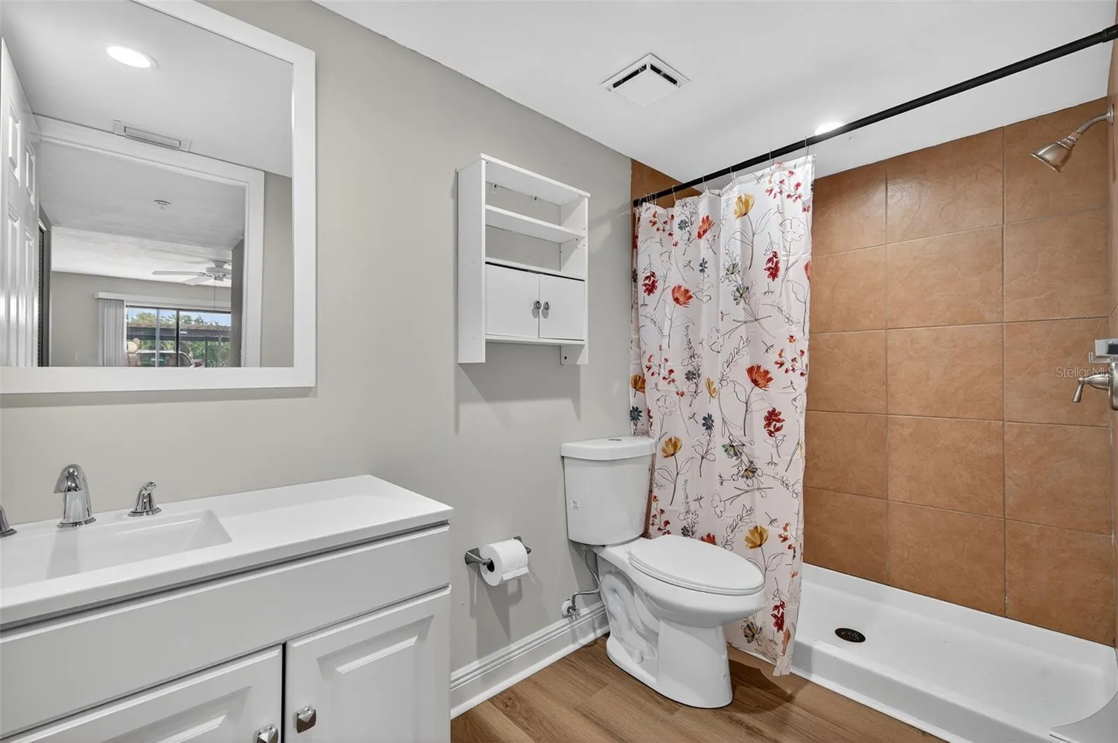 2595 COUNTRYSIDE BLVD #8106, #8106
