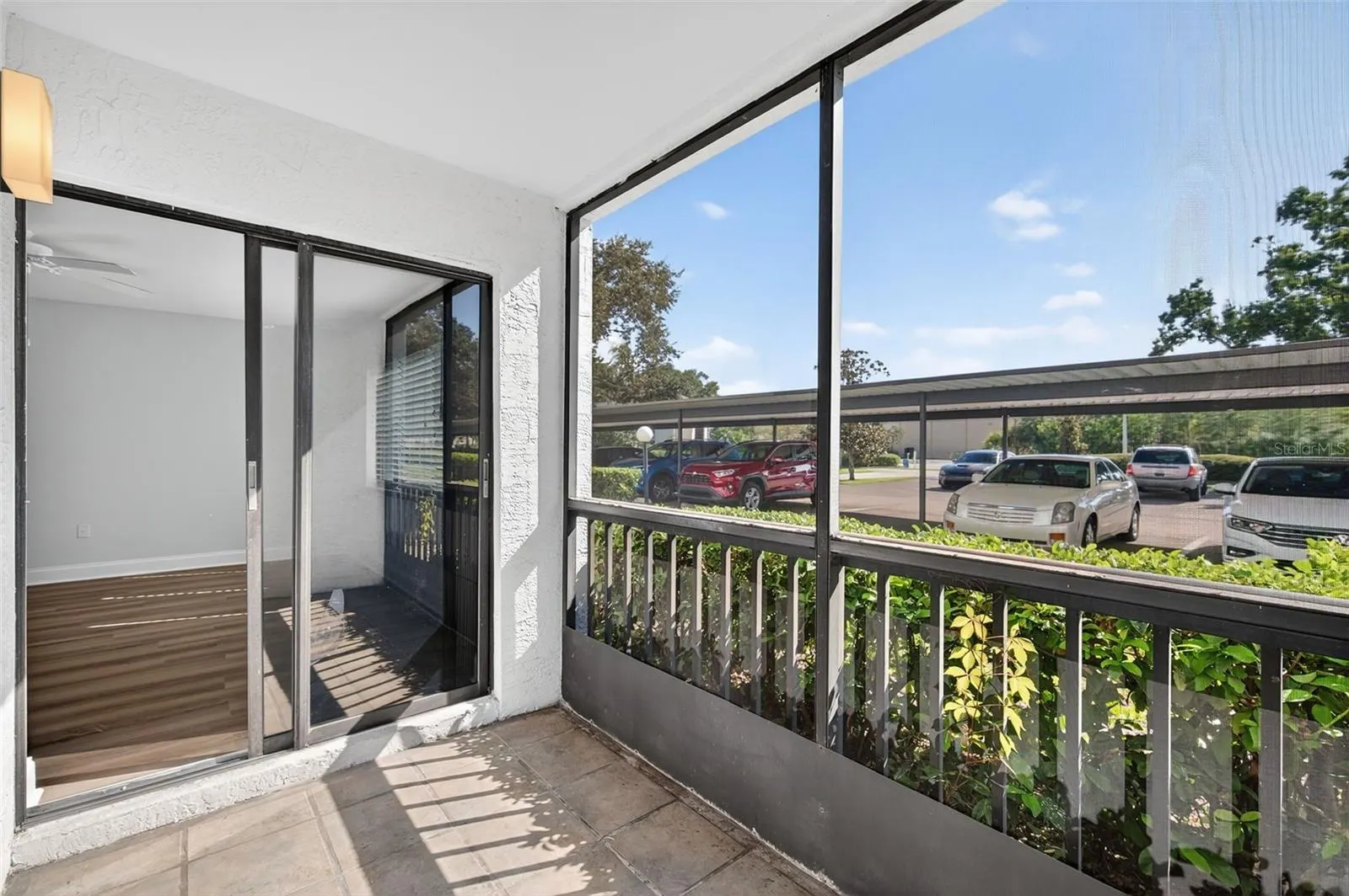 2595 COUNTRYSIDE BLVD #8106, #8106
