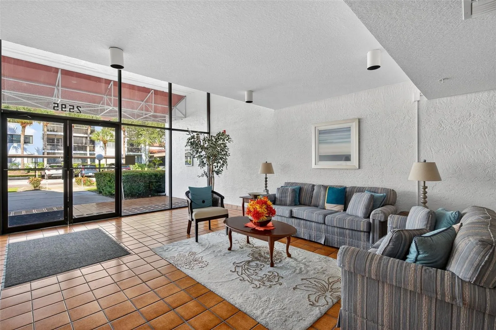 2595 COUNTRYSIDE BLVD #8106, #8106