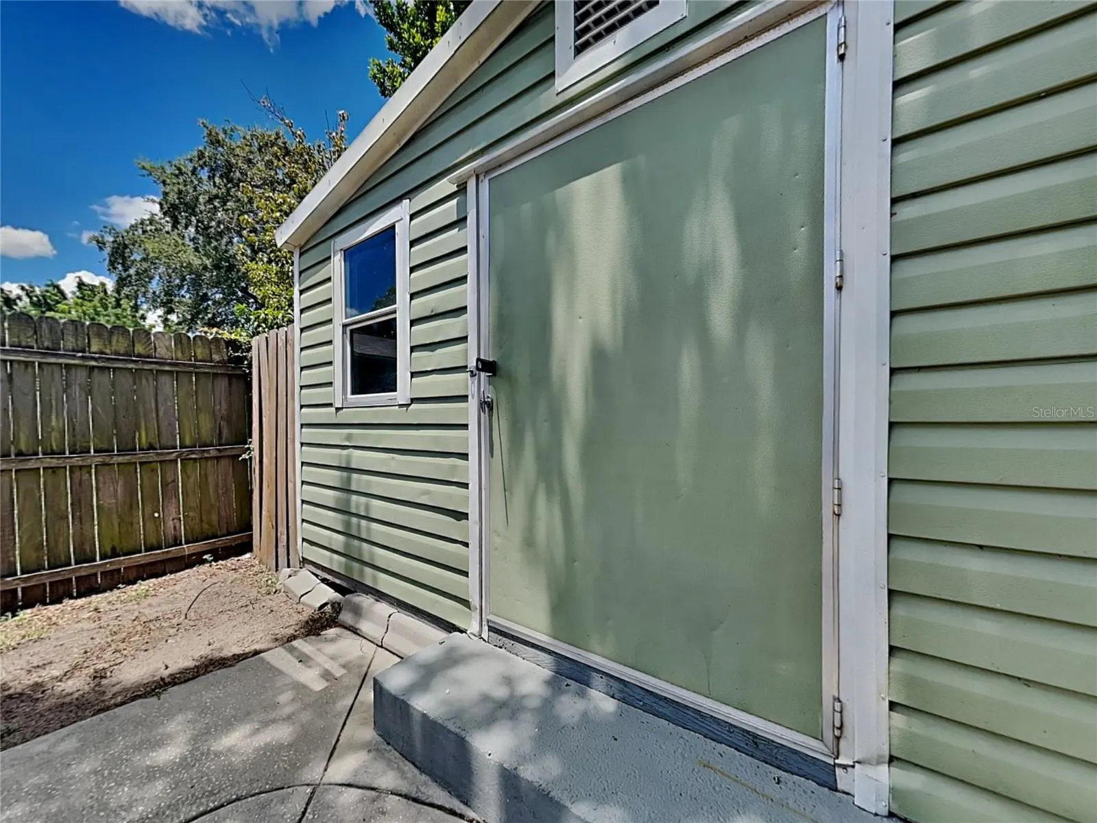 105 RAVENWAY DR