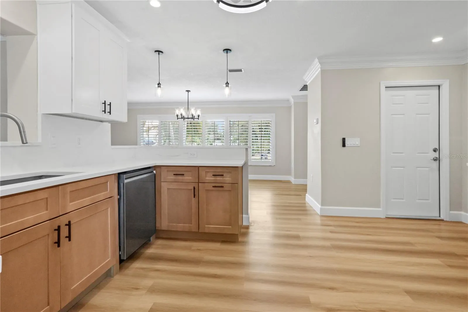 111 DRIFTWOOD LN