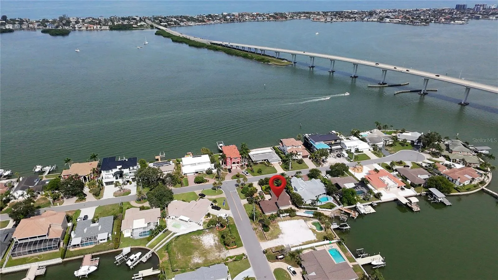 111 DRIFTWOOD LN
